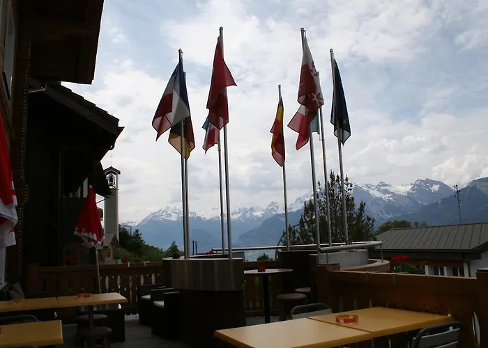 Cafe De La Poste Alojamento de Acomodação e Pequeno-almoço