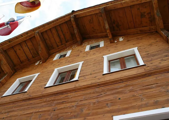 Cafe De La Poste 3* Agettes