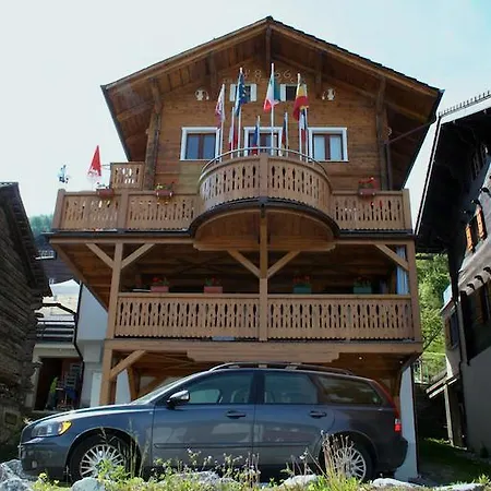 Cafe De La Poste Bed & Breakfast Agettes